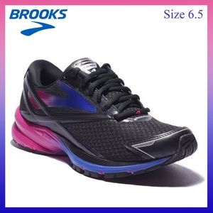 Brooks Launch 4 sneakers / Women’s Running Shoes / Size 6.5